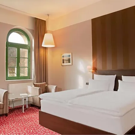 Отель Schlosshotel Blankenburg 4*