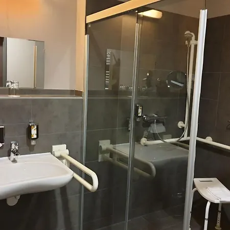 布兰肯堡格林莱恩城堡酒店－哈茨 4* 布兰肯堡