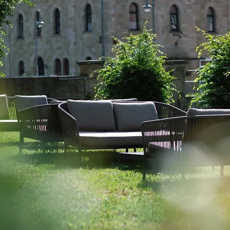 Schlosshotel Blankenburg מלון בלאנקנבורג