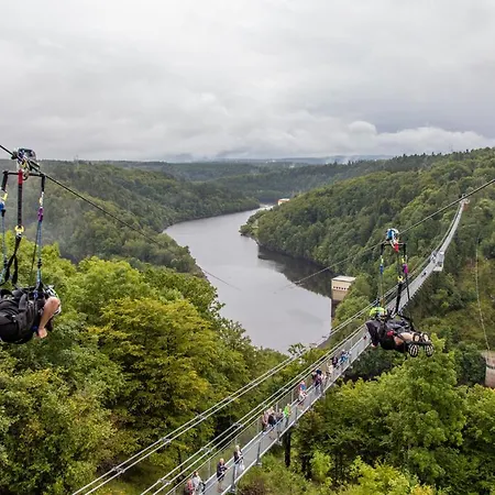 מלון Schlosshotel Blankenburg 4*