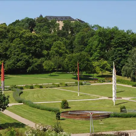 מלון Schlosshotel Blankenburg 4*