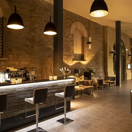 מלון Schlosshotel Blankenburg 4*