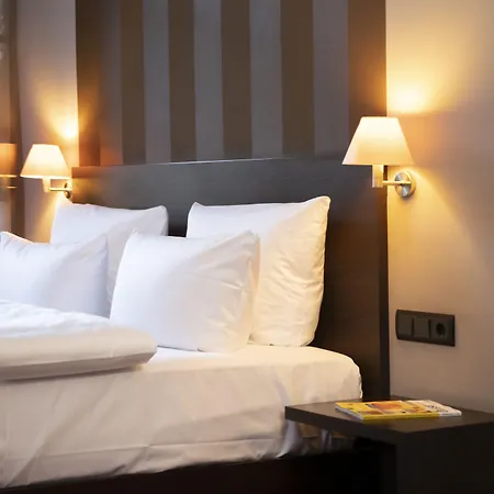 Schlosshotel Blankenburg מלון בלאנקנבורג