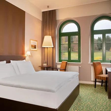Schlosshotel Blankenburg מלון 4*