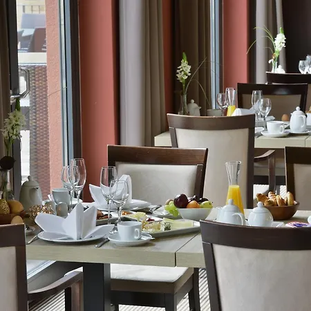 Schlosshotel Blankenburg Отель